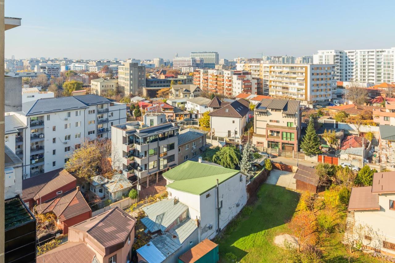 Lovely Apartment With City View Bucharest Exterior photo